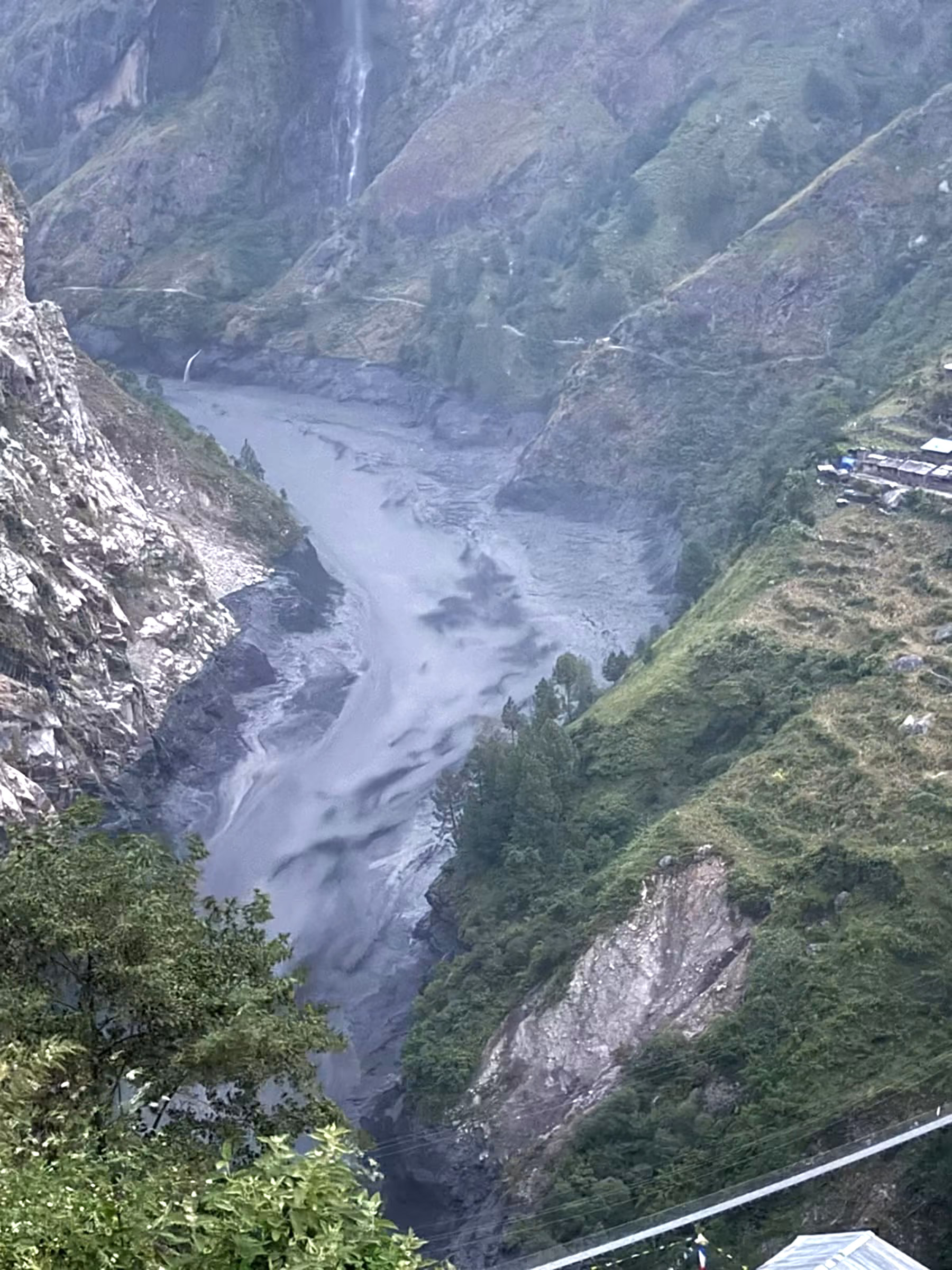 बूढीगण्डकी बाढीः त्रिशूली र नारायणी किनारमा सतर्कता